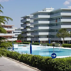 Valbella Con Piscina , Bibione Italien